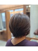 ショートボブ
