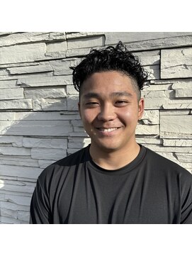 アンジュールクレア(UN JOUR CREA) アップバングパーマ