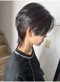 ジェンダーレスなウルフカット