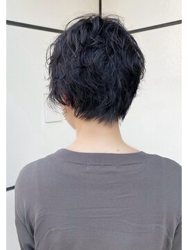 ウィロー(WILLOW) 【 WILLOW京橋 】似合わせショート×ラフなパーマ（井下貴史）