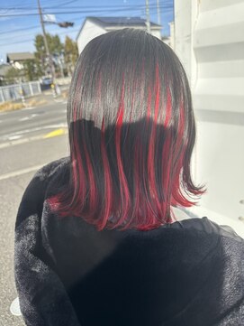 ホワイト(WHITE HAIR@NICOLA) レッドインナーカラー