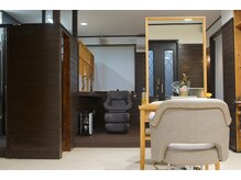 ブーメランズ イースタイル 川部店(Boomerangs e-style)の雰囲気（2席のプライベートサロンでゆったりと過ごしていただけます）