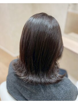 ファムバイアヴァンス(Femme by AVANCE.) イメチェンくびれ外ハネミディ