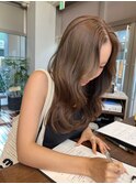 栄外ハネ大人女子柔らかミディアム髪型