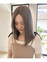 タリーゼ(TALISE)&nbsp;透明感グレージュ×顔まわりレイヤー