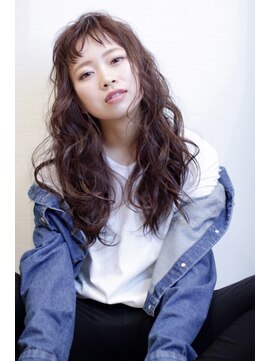 ヘアーアトリエ ラフェル(hair atelier Rafel) 眉上バングのカジュアルロング