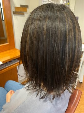 ラグジュアリーサロン ウィッシュ(Luxury Salon Wish) 大人ガーリー チョコレート モードヘア ハイライト[調布/国領]