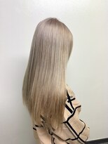 リバー 草加店(RIVER)&nbsp;一度はやってみたいミルクティーベージュ