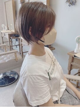 アンリー(Anree) 20代30代40代50代大人可愛い☆明るめベージュ&長めショートボブ