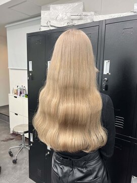 ワンズ ナゴヤ ヴィラ 名古屋栄(ONE's NAGOYA VILA) シアーカラー/カール/セミディ/姫カット