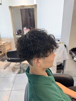 アイズ 海老名(AIZU)&nbsp;波巻きスパイラルパーマ　ツイストスパイラル　メンズサロンら