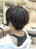 大人ショートボブ丸みショートカットマッシュショート前髪あり