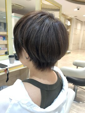 アッシュ 仙川店(Ash) 大人ショートボブ丸みショートカットマッシュショート前髪あり