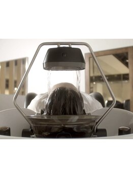 名古屋で取扱の少ない【頭浸浴】導入！頭部全体をお湯に浸す新感覚ヘッドスパでリラクゼーションにも最適★