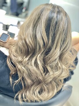 アマレット(Amaretto) コントラストバレイヤージュ