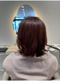 レイヤーボブ×艶レッドブラウン