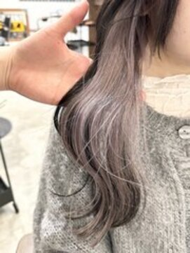 ラック 表参道(LUCK) インナーカラーラベンダーシルバー/表参道/原宿/20代/30代