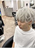 ホワイトカラーケアブリーチ波巻パーマ