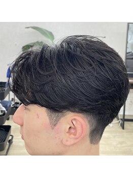 スウェル 成田店(Swell)の写真/ONもOFFも楽しむ!あなたらしいトレンドヘアを!【MEN'Sカット＋フェザーパーマ￥12320】