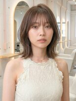 ロイ 北千住(ROI)&nbsp;ハッシュカット/グレージュ/デザインカラー[北千住駅]