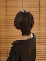 オーガニックエコ 川越(organic+eco) 秋冬 10代20代えりあし長めウルフカット ショートヘア