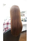 サラサラロングヘアー