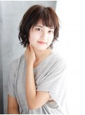 ふんわりシルエットの外ハネボブスタイル