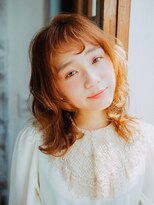 プロデュース 古淵店(Produce)&nbsp;眉上バングにコテ巻きひし形軽ミディ