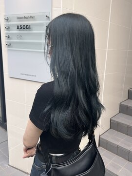 アソビ 表参道(ASOBI) ブリーチなしダブルカラー ブルーブラック 透明感