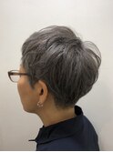 グレーヘアベリーショート