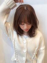 くびレイヤーグレージュデザインカラーシルキーベージュセミディ