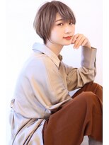 オーロ 宝塚店(ORO)&nbsp;【ひし形30代40代グレージュカラー斜めバングショートボブ】