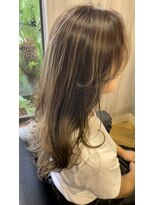 ビューティーワークスループライン(beautyworks LoopLine)&nbsp;ナチュラルレイヤーで作る軽やかロング