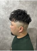 スペインカール/スパイキーショート/ブルーブラック/本八幡