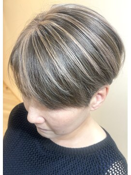 アールヘア(ar hair) マッシュ×コントラストハイライト