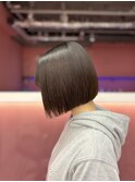 ぱつっとボブ
