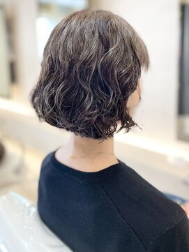 ザビー(THE B) 本八幡×市川市×パーマボブ