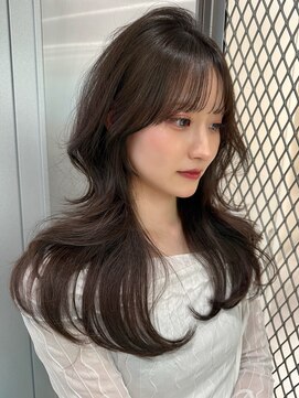 ロンドウル 熊本(Lond ulu) くびれレイヤー×透明感グレージュカラー