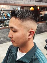 フォーコーナーズカットショップスリーセント 栄(FourCornersCutShop 3/cent) ハイフェード/フェザーアップ/スキンフェード