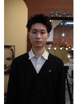 エディ(Edy)&nbsp;メンズスパイキーショート刈り上げツイストピンパーマ眉毛カット