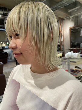 スノッブエテルニータ(snob Eternita) パツっとボブ