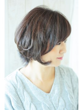 ミュゼドゥラペ(Musee de Lapaix) 大人かわいいショートボブ