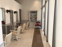 ヘアデザインロアール アリオ倉敷店(Hair Design Loire)の雰囲気（お子様連れのお客様多数♪白髪染めやハイライトが人気です。）