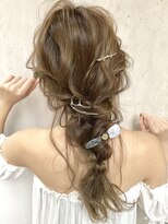 ヘアメイクサロンシャルメ(Hair Make Salon CHARMER) ゆるっと編み下ろし