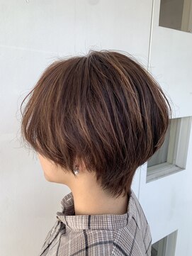 バビー(BAVI) ピアス見えるのいい感じ