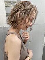 アイナ(AINA)&nbsp;ニュアンスハイライトbob