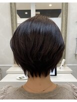 レヴィア(revia)&nbsp;トップふんわり美ショートレイヤー