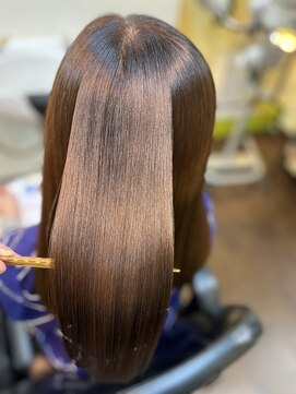 エムスリーディーミュゼステージ(M3D) ツヤ髪スタイル