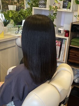 セントジョージの写真/酸性ストレートで、自然なストレートヘアが叶います♪髪が傷んでしまった方も、ぜひ一度ご相談ください！