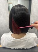 ピンクインナーカラー×コンパクトボブ